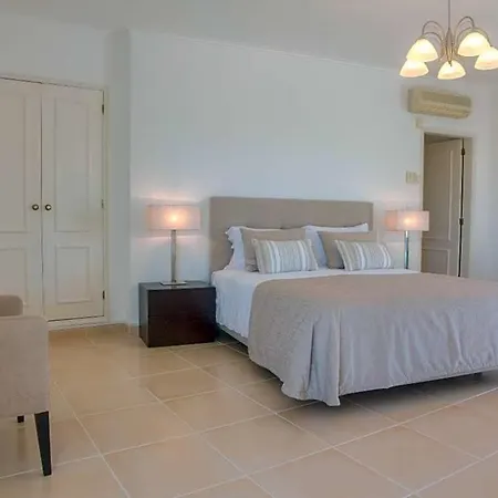 Vale Do Garrao Sleeps 9 Pool Wifi *