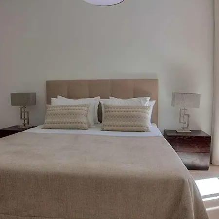 Villa Vale Do Garrao Sleeps 9 Pool Wifi *